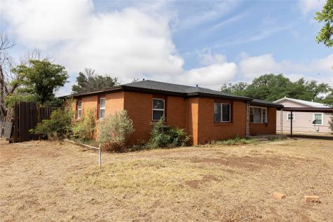 2001 N 7th Street Tahoka TX 79373