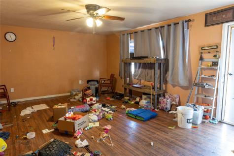 2001 N 7th Street Tahoka TX 79373