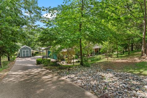 1069 County Road 1596 Avinger TX 75630
