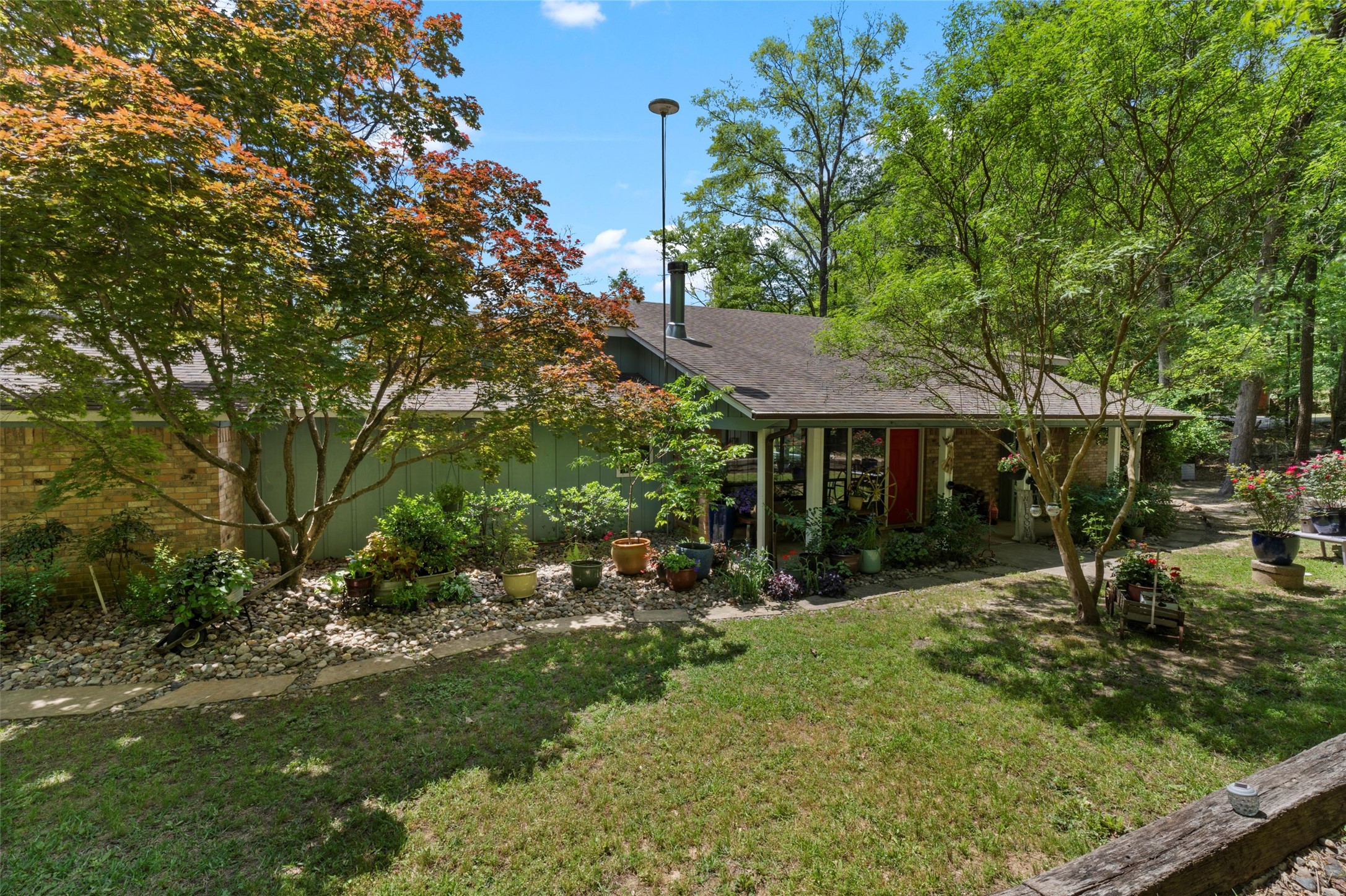 1069 County Road 1596 Avinger TX 75630