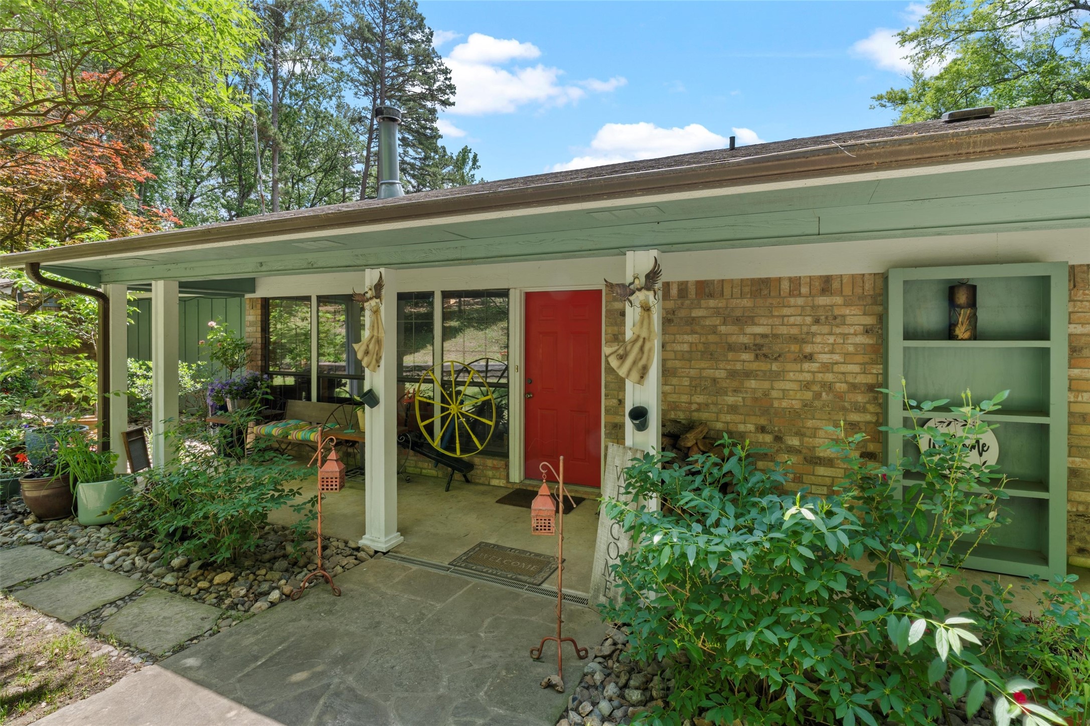 1069 County Road 1596 Avinger TX 75630
