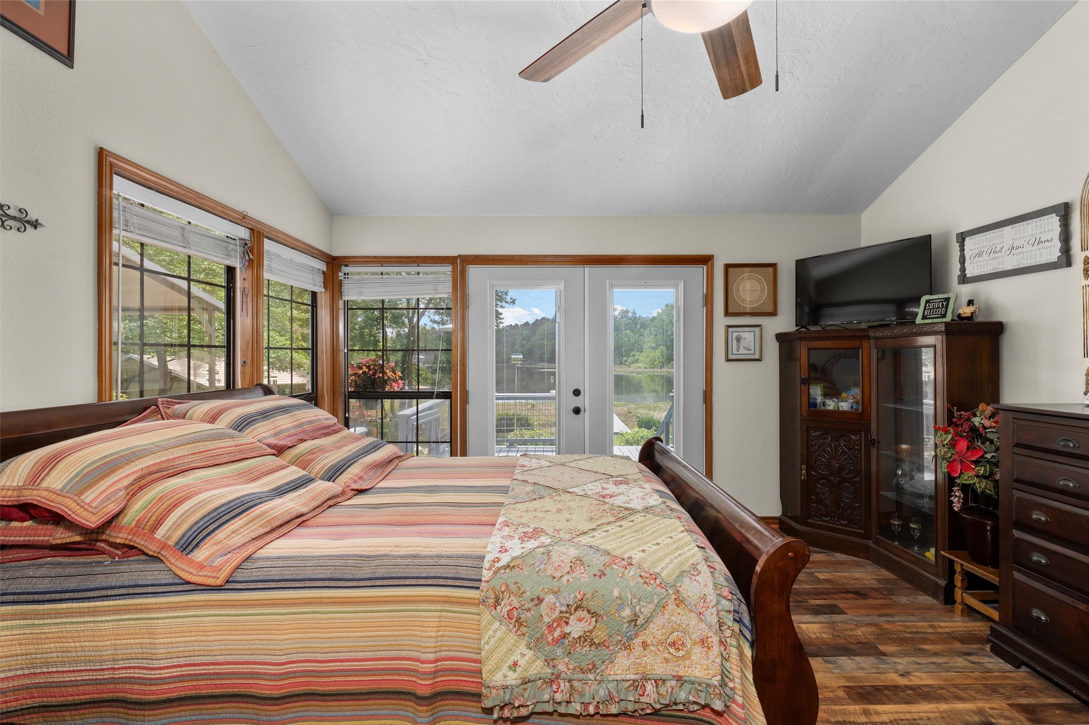 1069 County Road 1596 Avinger TX 75630