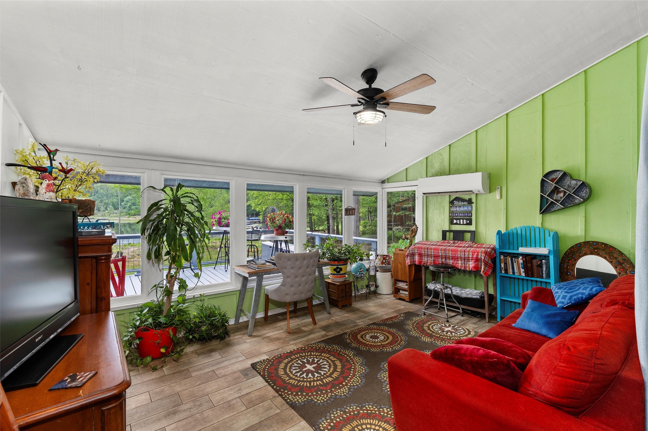 1069 County Road 1596 Avinger TX 75630