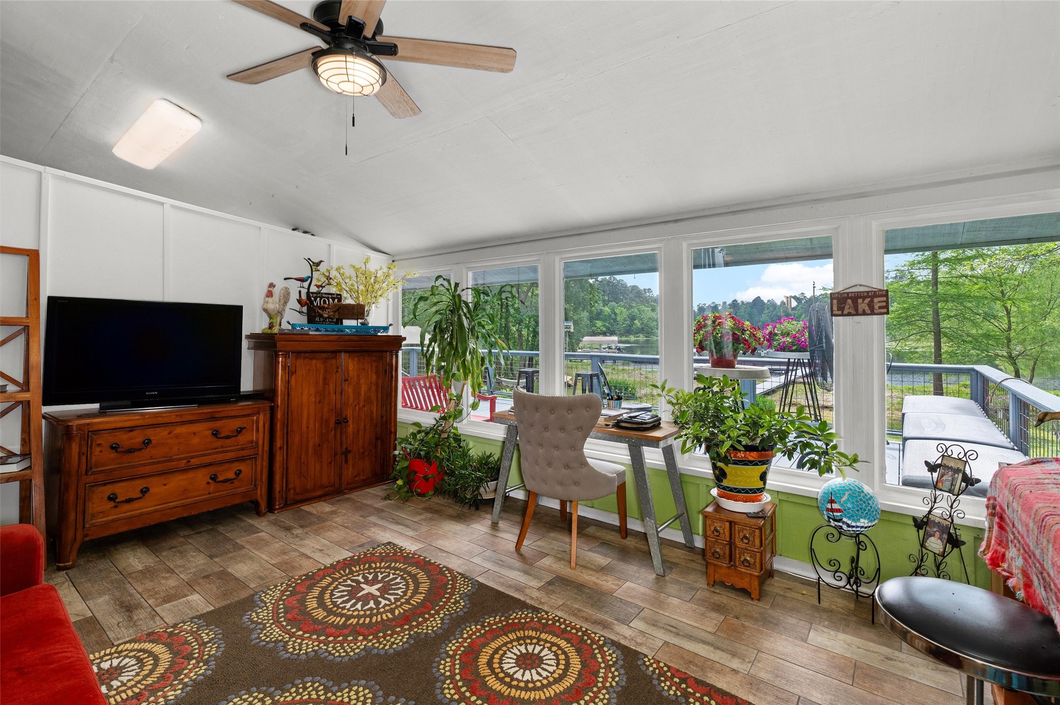 1069 County Road 1596 Avinger TX 75630
