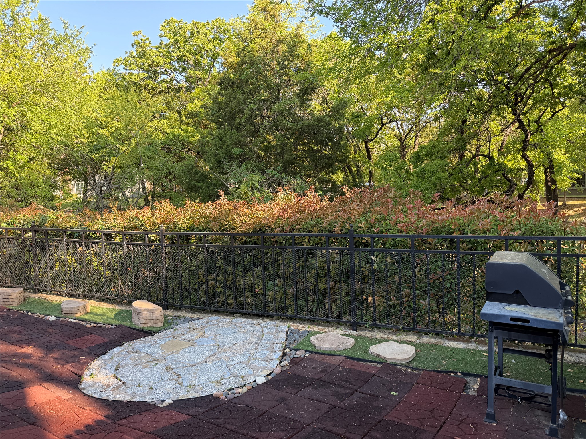 2525 Creek Villas Drive Bedford TX 76022