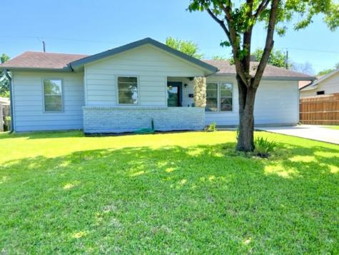 518 E Linda Drive Garland TX 75041