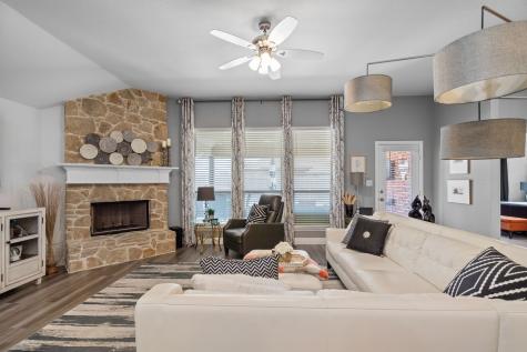 3724 Ranchers Ridge Krum TX 76249