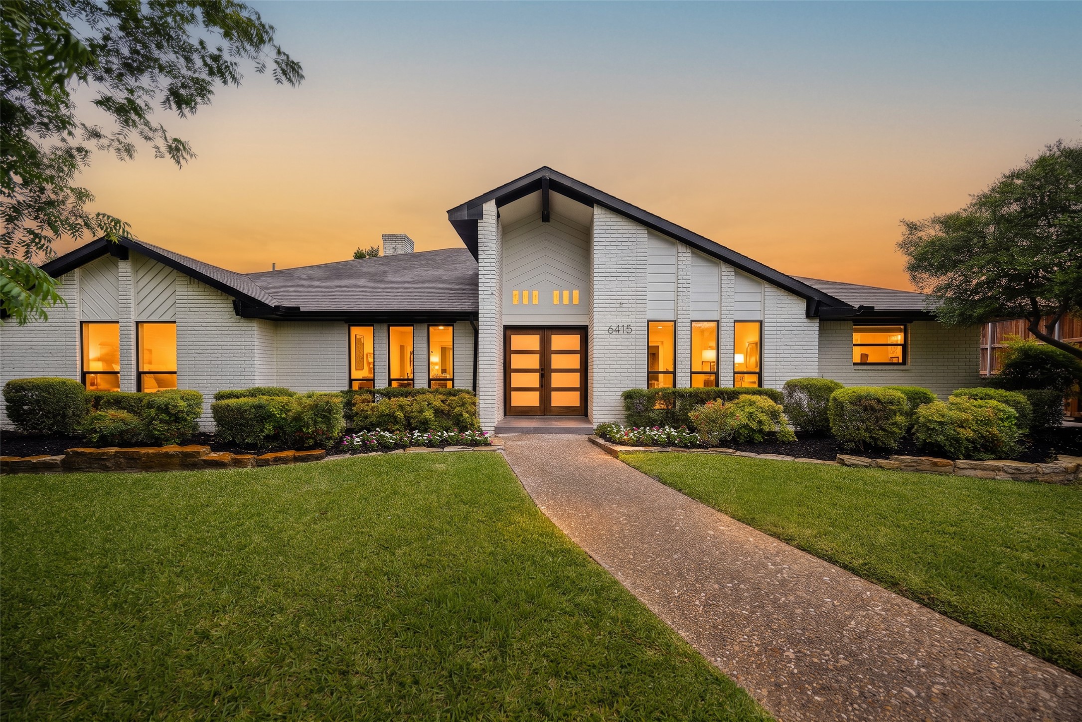 6415 Barkwood Lane Dallas TX 75248
