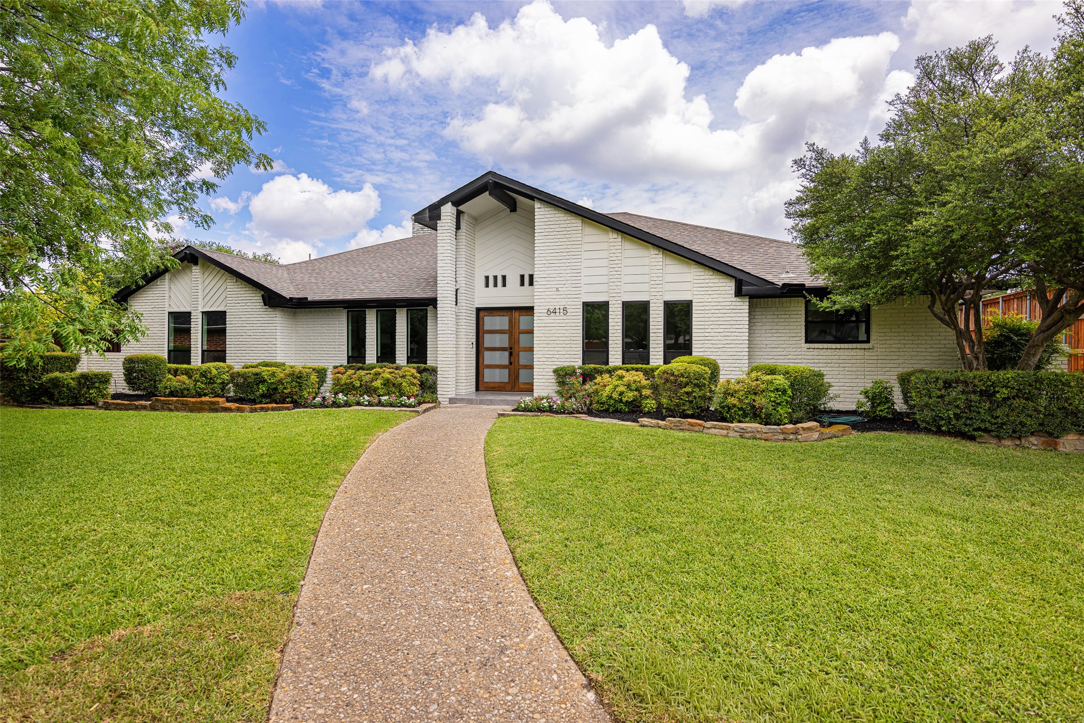 6415 Barkwood Lane Dallas TX 75248