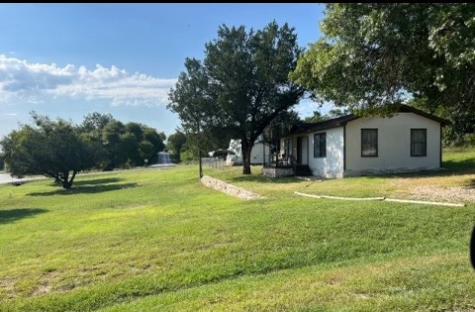 2605 Pinoak Street Granbury TX 76048