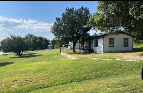 2605 Pinoak Street Granbury TX 76048
