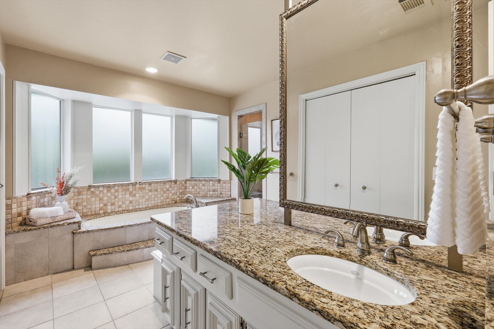 1912 Deerfield Drive Plano TX 75023