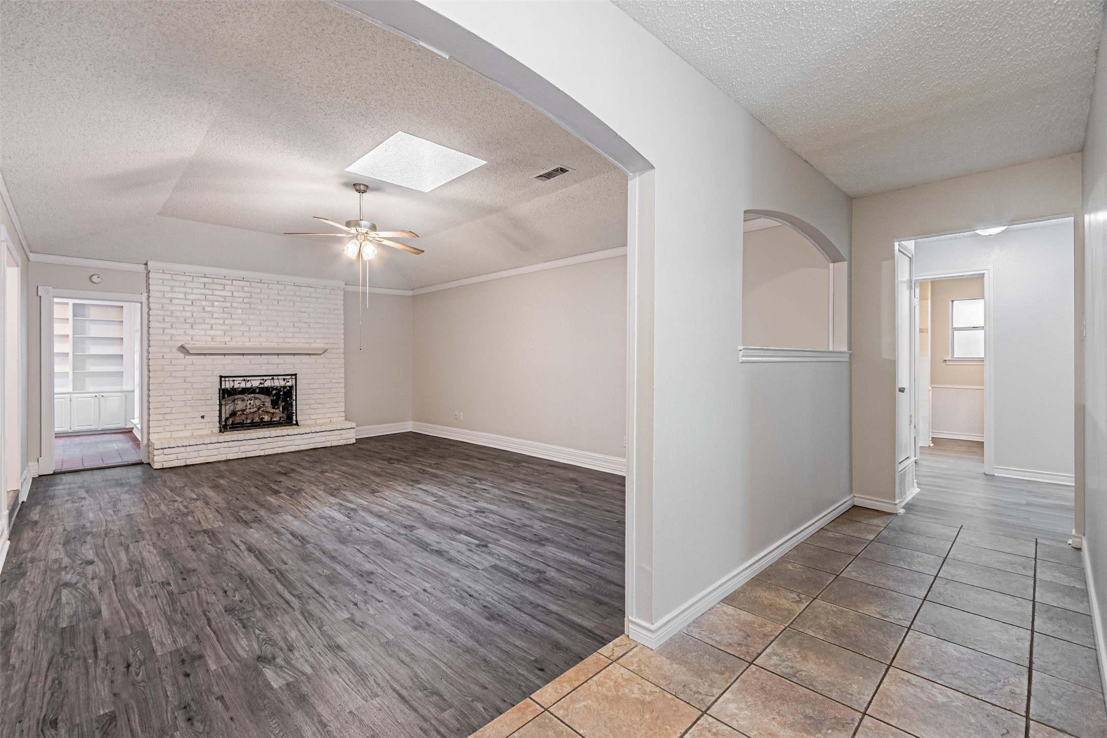 5209 Smokerise Court Arlington TX 76016