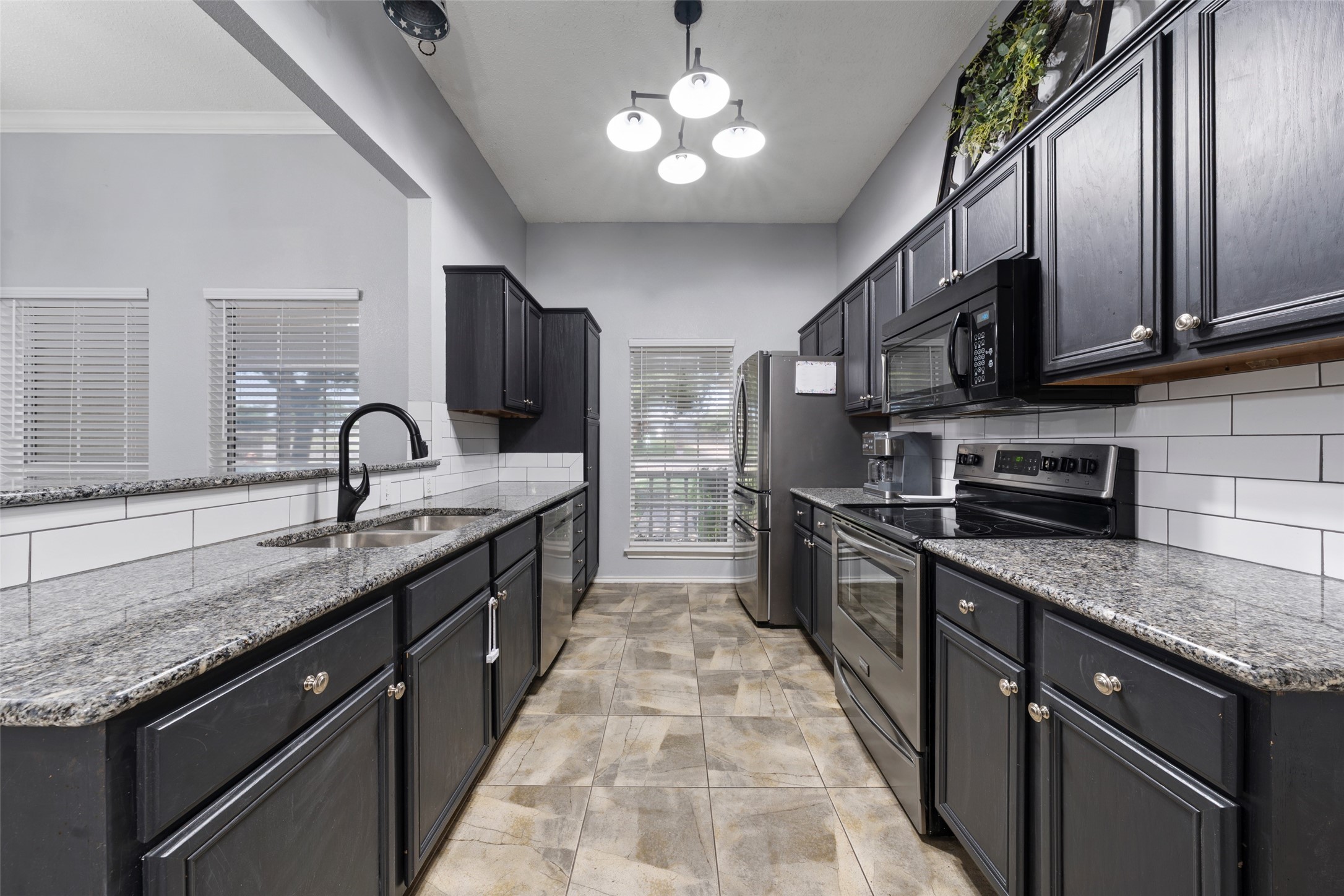 100 Northern Star Bruceville TX 76630