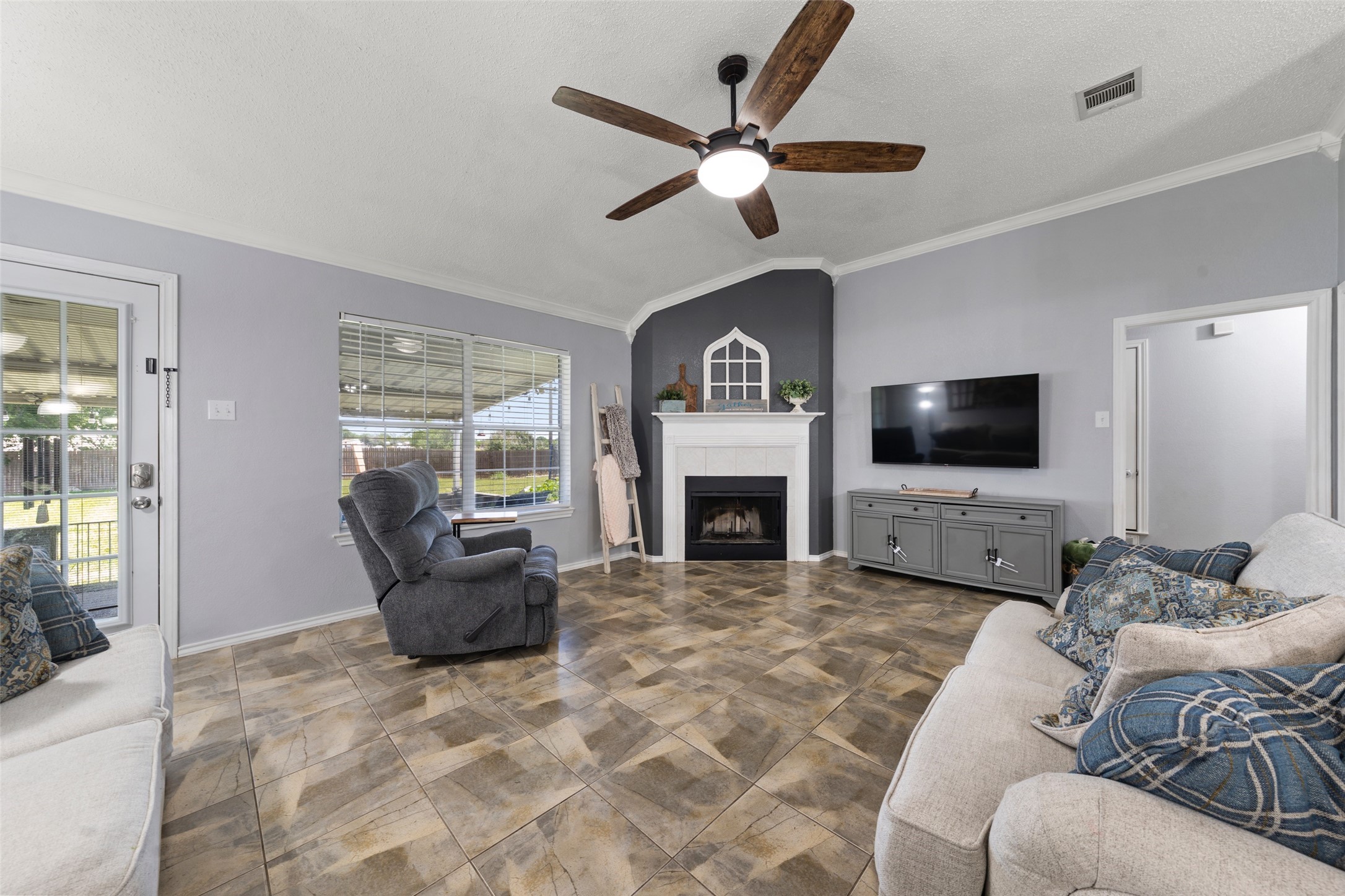 100 Northern Star Bruceville TX 76630