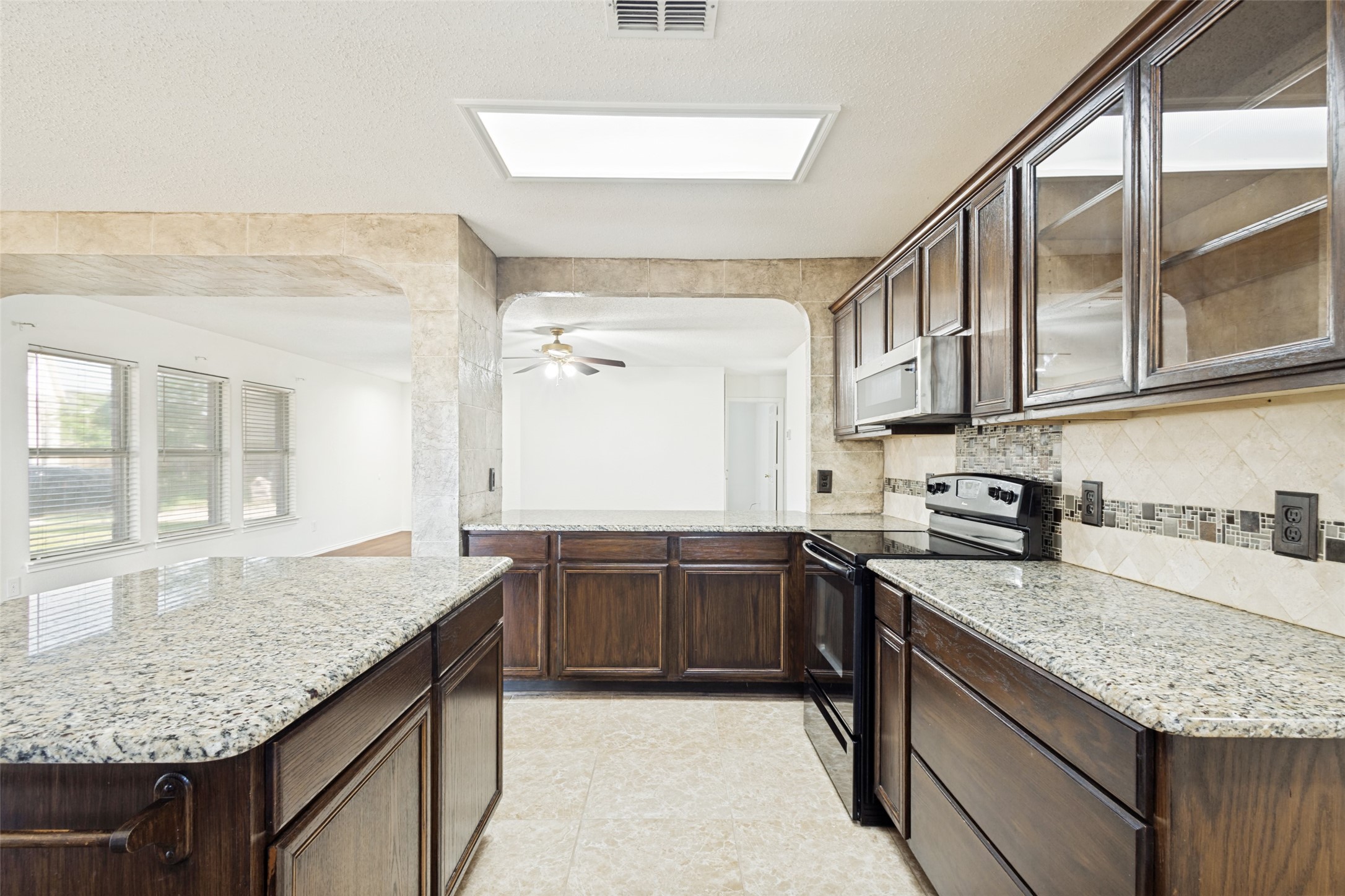 2824 Custer Drive Corinth TX 76210
