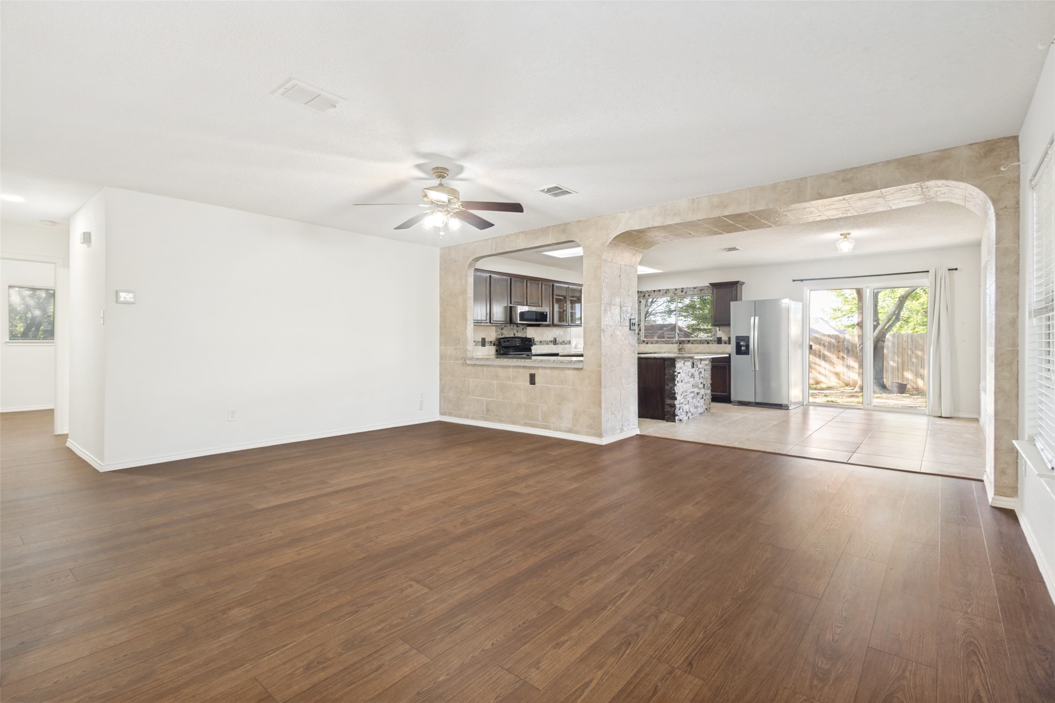 2824 Custer Drive Corinth TX 76210