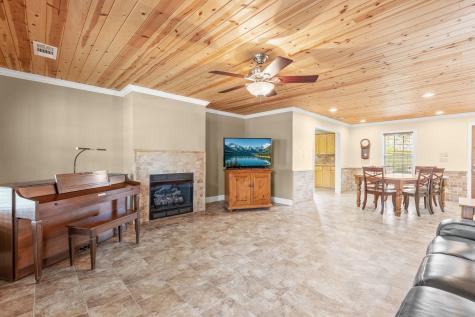 4642 County Road 2706 Caddo Mills TX 75135