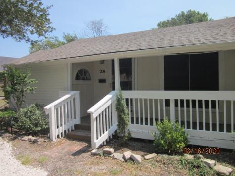 204 Central Avenue Farmersville TX 75442