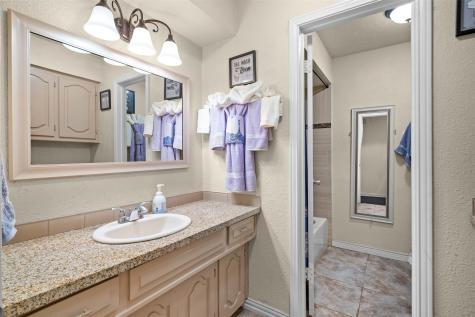 316 Brookwood Drive Desoto TX 75115