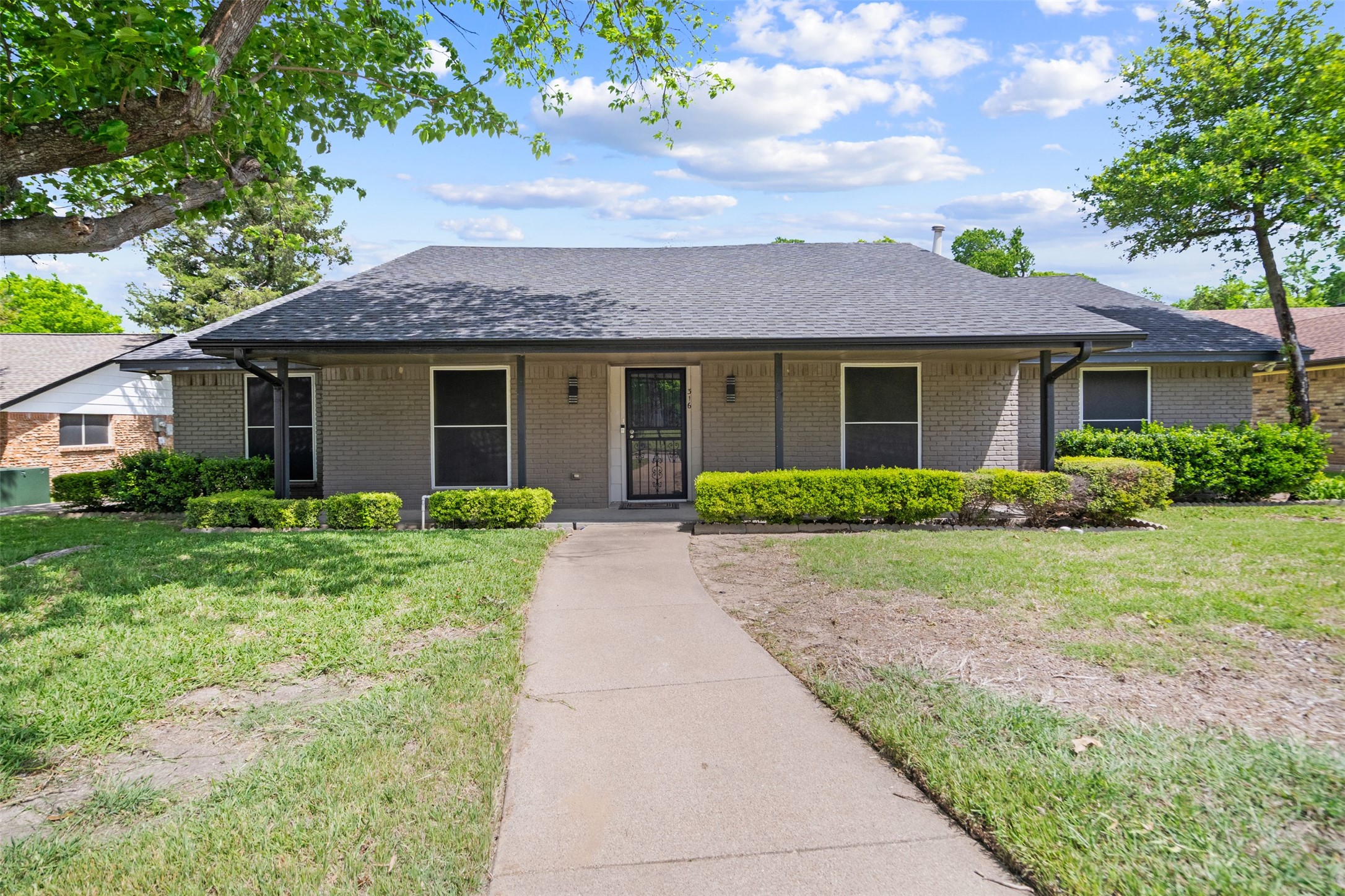 316 Brookwood Drive Desoto TX 75115