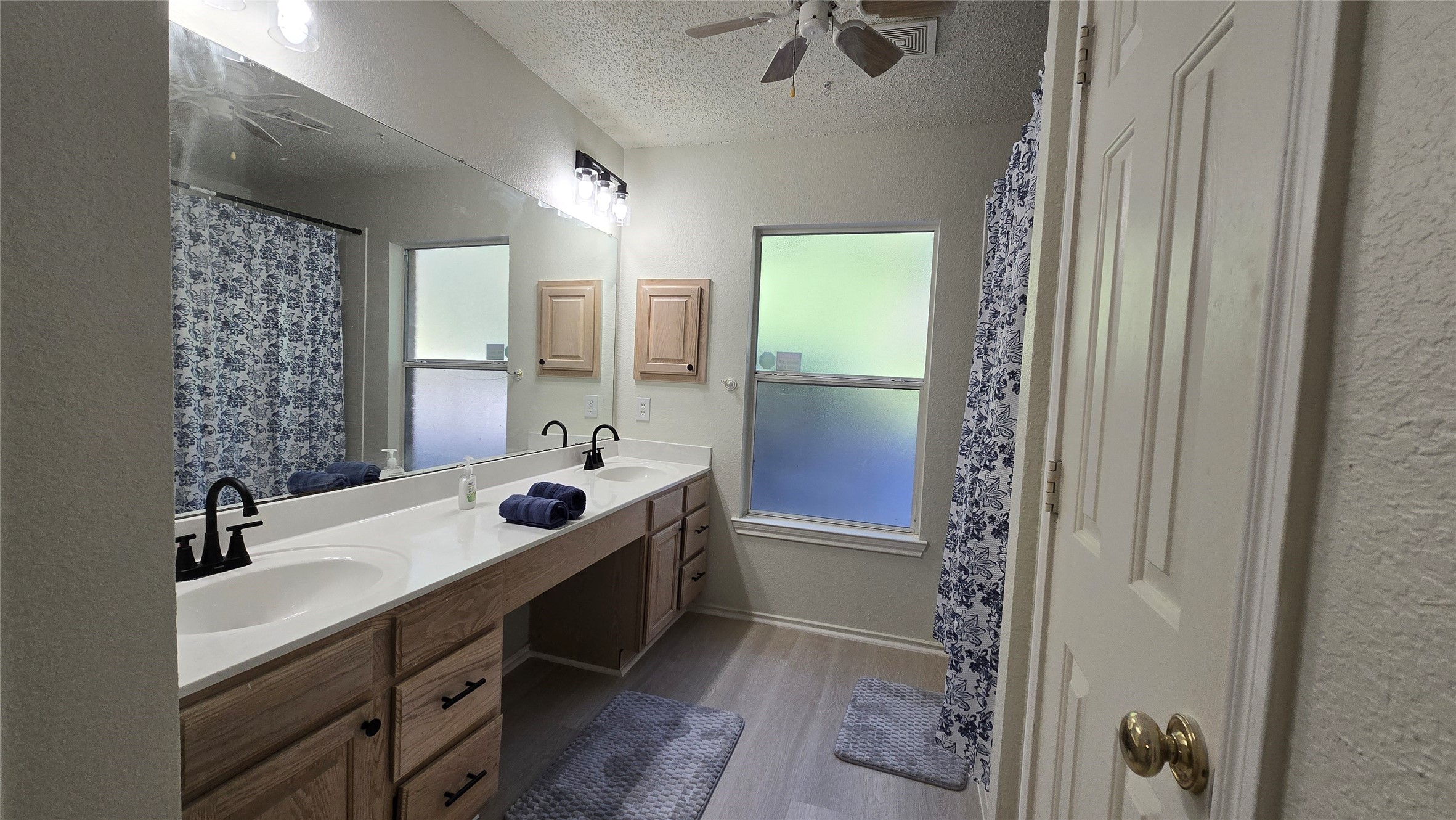 5256 Chessie Circle Haltom City TX 76137