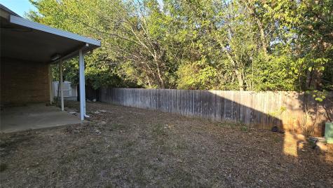 5256 Chessie Circle Haltom City TX 76137