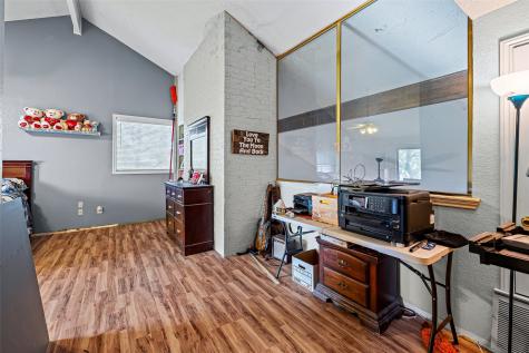 1612 Lakecrest Circle Granbury TX 76048
