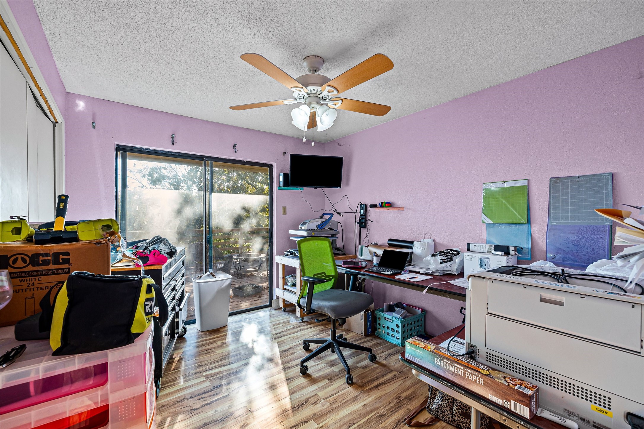 1612 Lakecrest Circle Granbury TX 76048