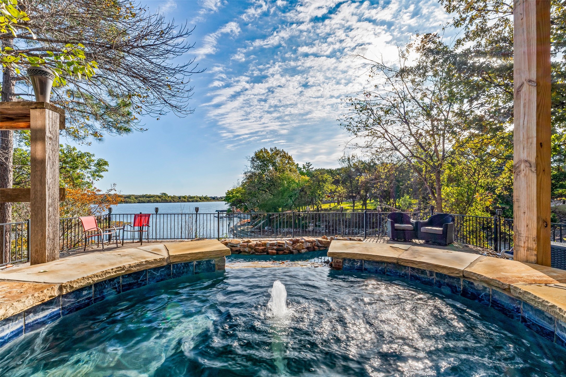 1612 Lakecrest Circle Granbury TX 76048
