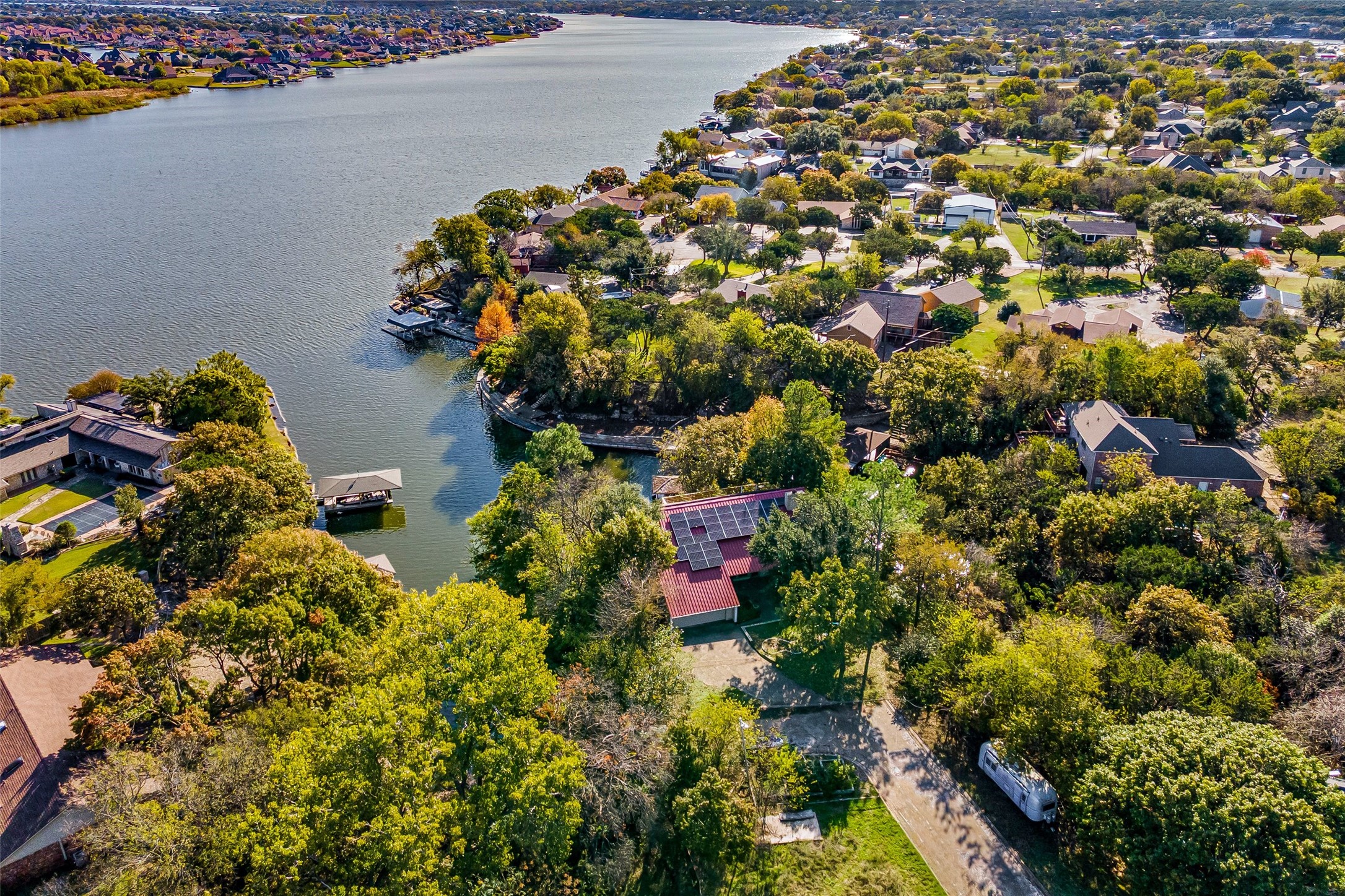 1612 Lakecrest Circle Granbury TX 76048