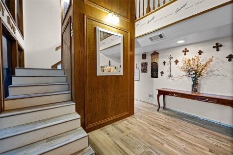 1612 Lakecrest Circle Granbury TX 76048