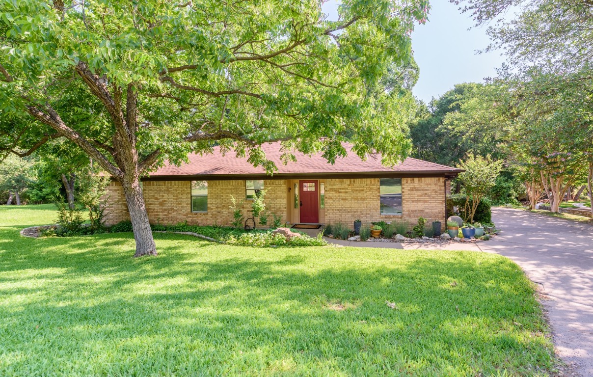 8022 Ravenswood Road Granbury TX 76049