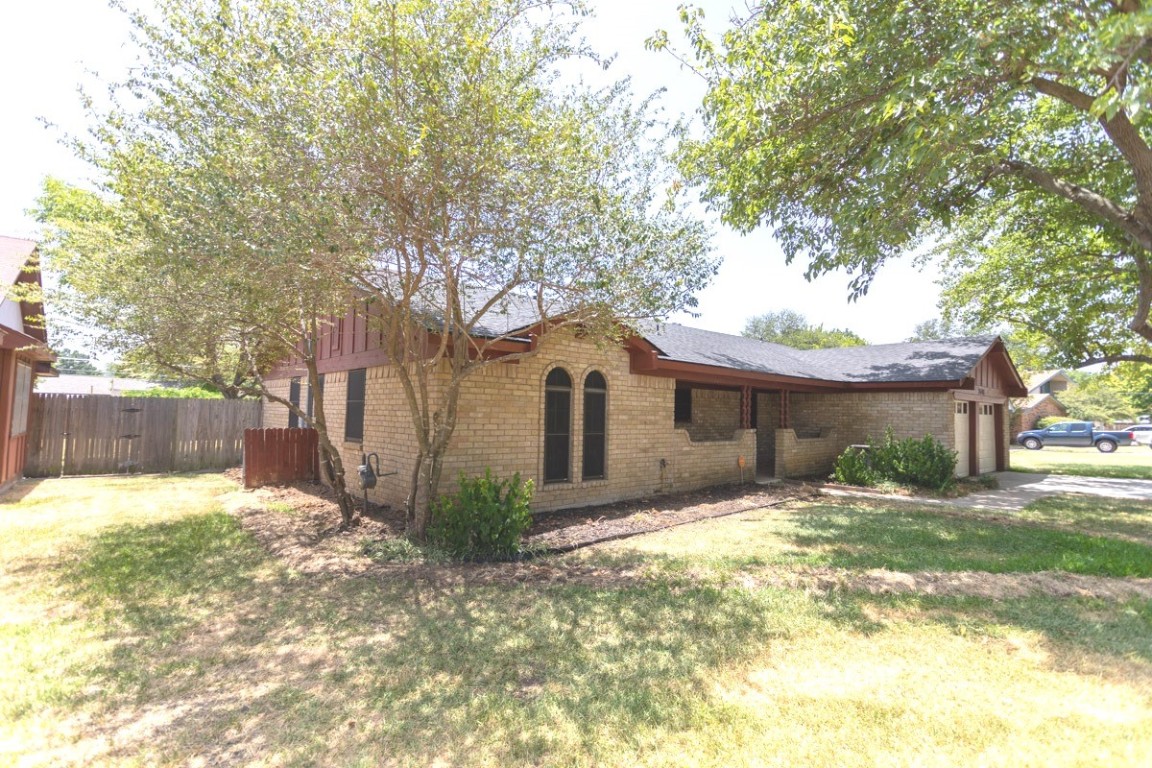 7608 Mary Drive North Richland Hills TX 76180