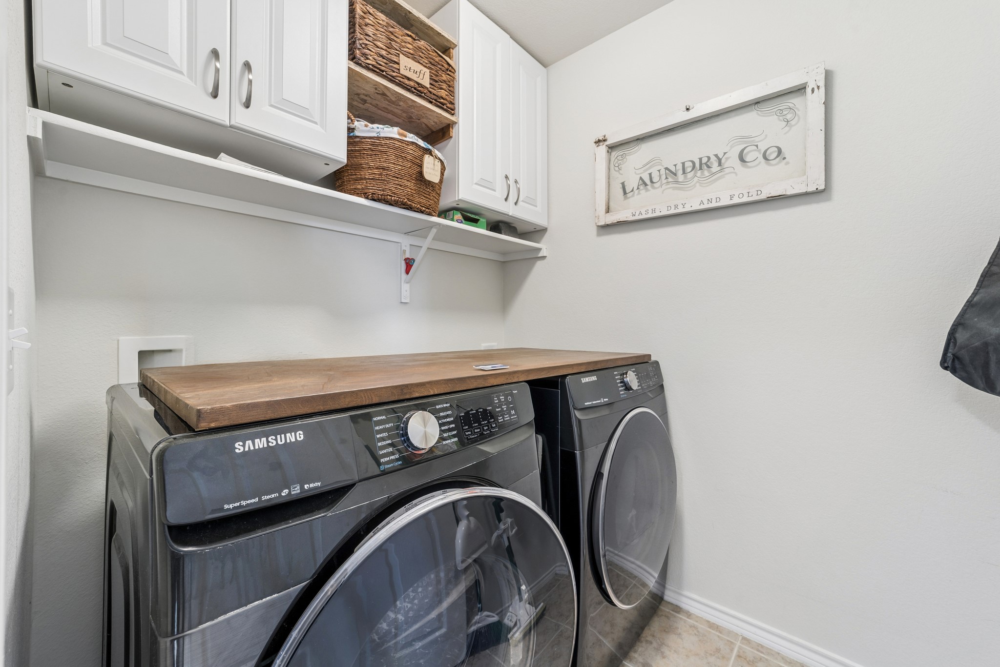 1709 Waggoner Drive Aubrey TX 76227