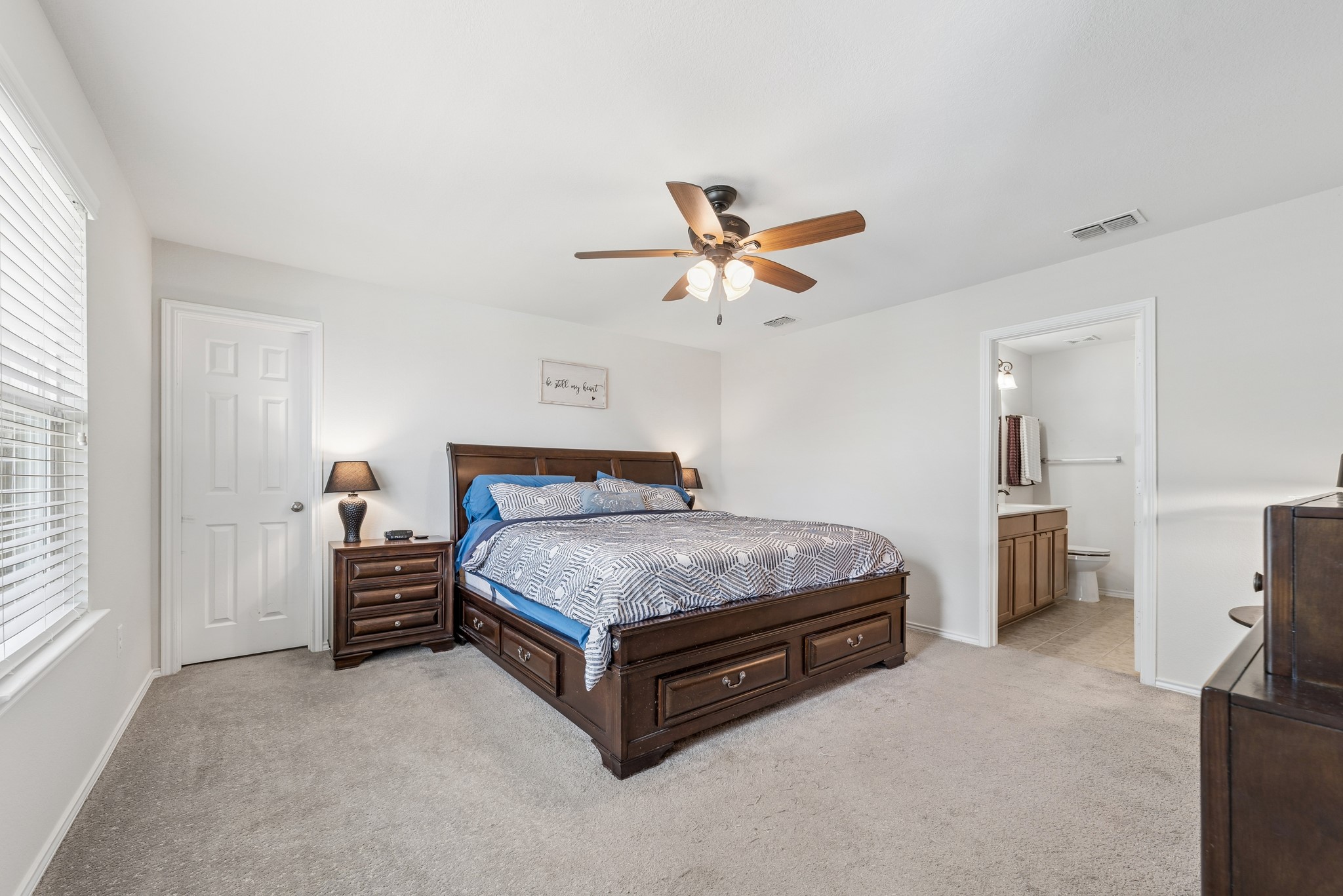 1709 Waggoner Drive Aubrey TX 76227