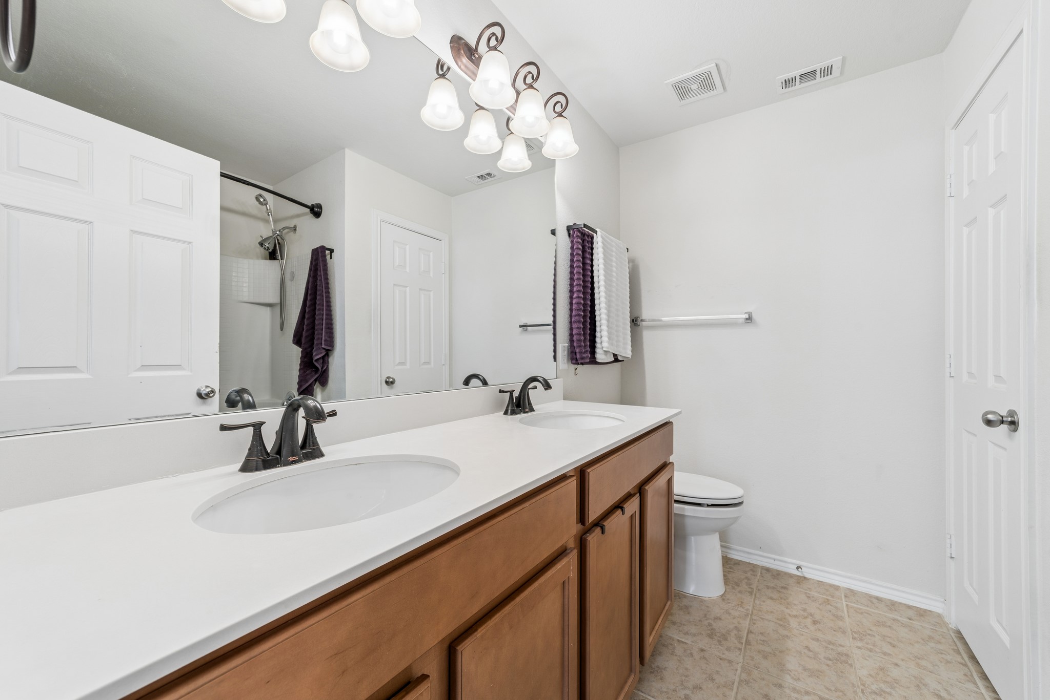 1709 Waggoner Drive Aubrey TX 76227