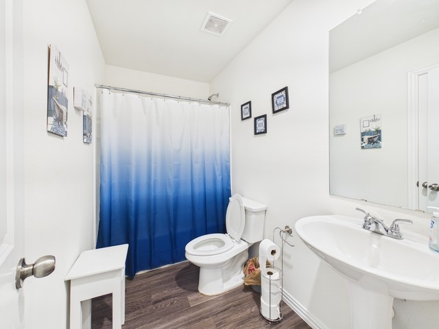 2409 Abigail Lane Mabank TX 75147