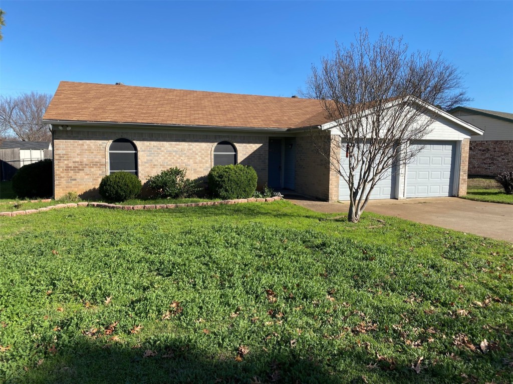 529 Baldwin Avenue Crowley TX 76036
