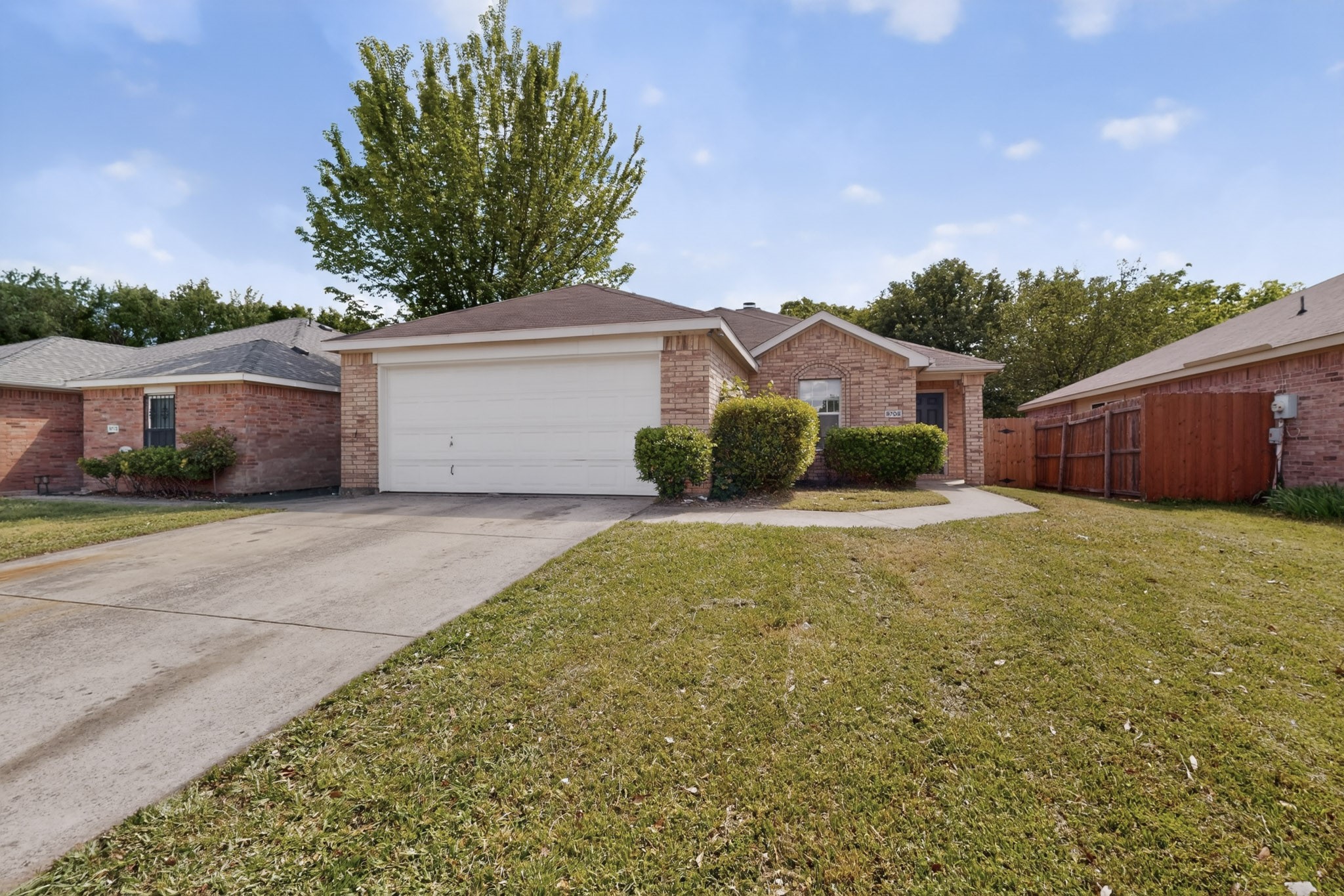 9708 Calle Del Oro Lane Dallas TX 75217