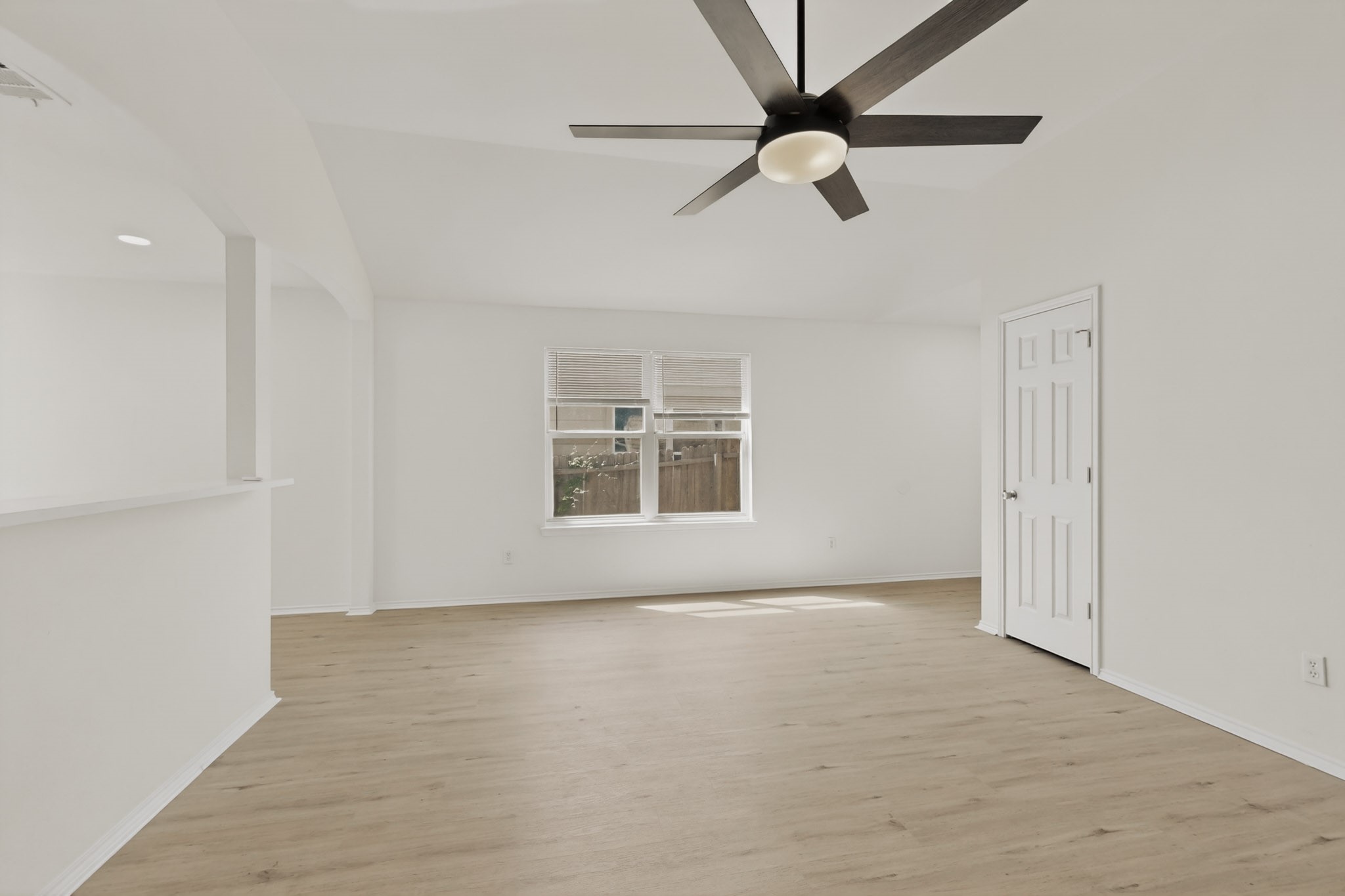 9708 Calle Del Oro Lane Dallas TX 75217