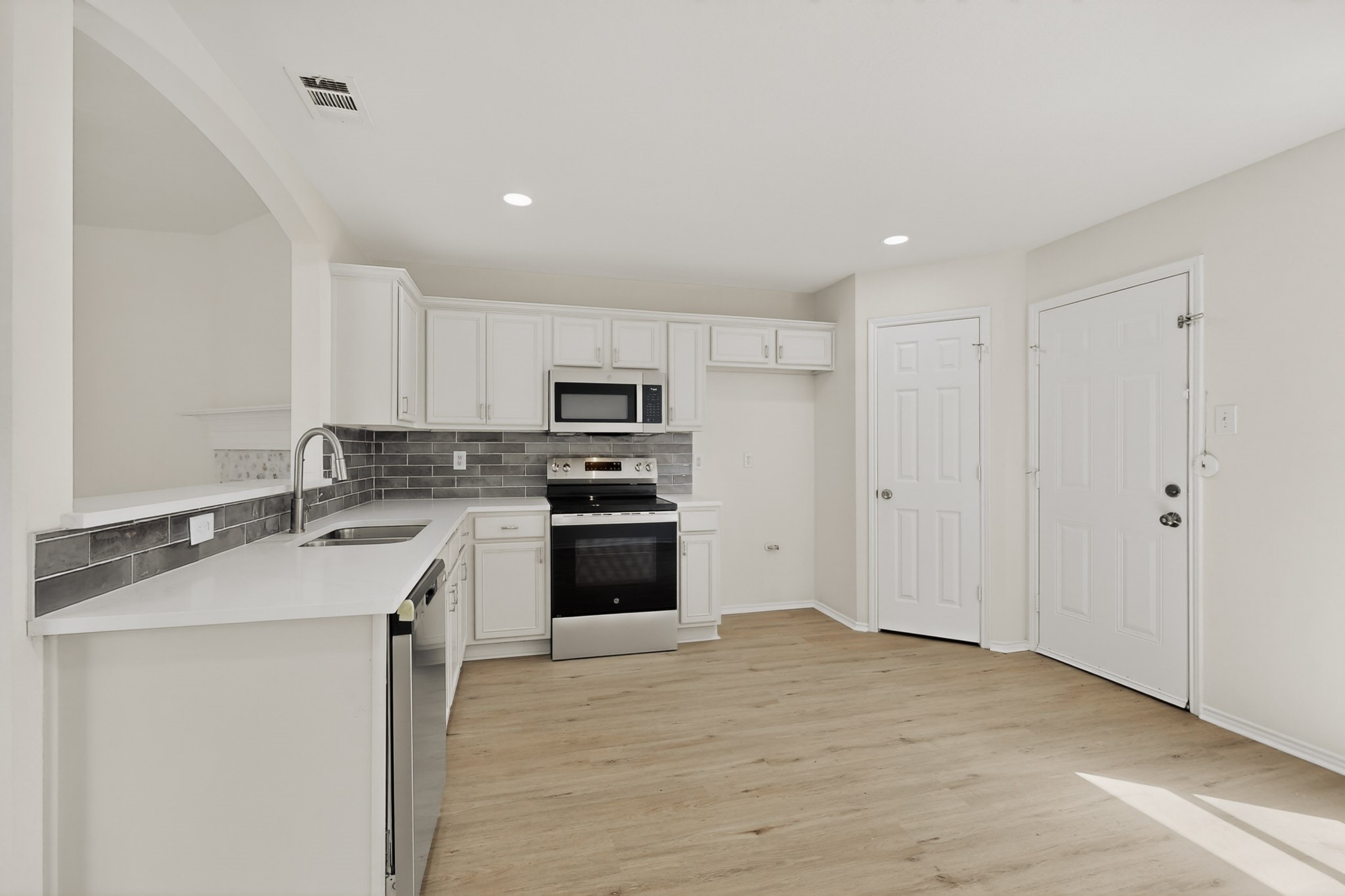 9708 Calle Del Oro Lane Dallas TX 75217