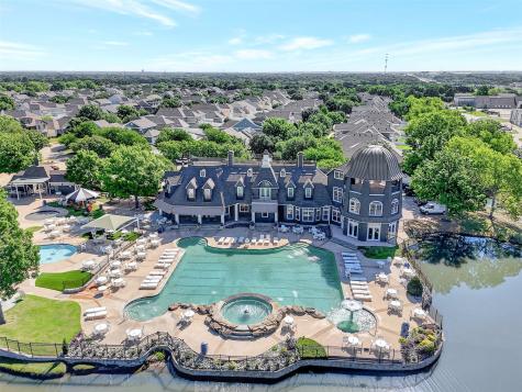 10337 Franklin Drive Providence Village TX 76227