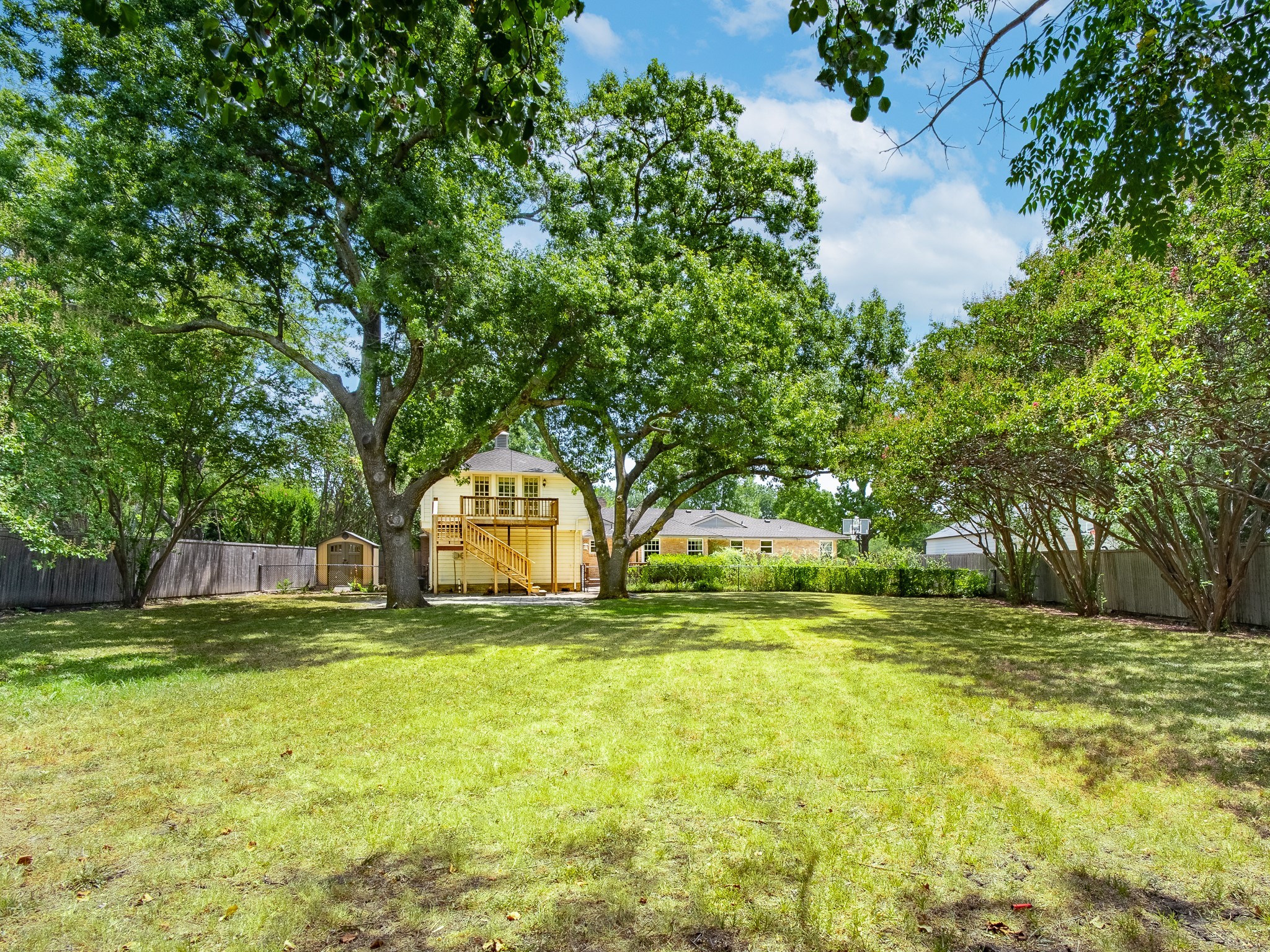 9537 Alta Mira Drive Dallas TX 75218