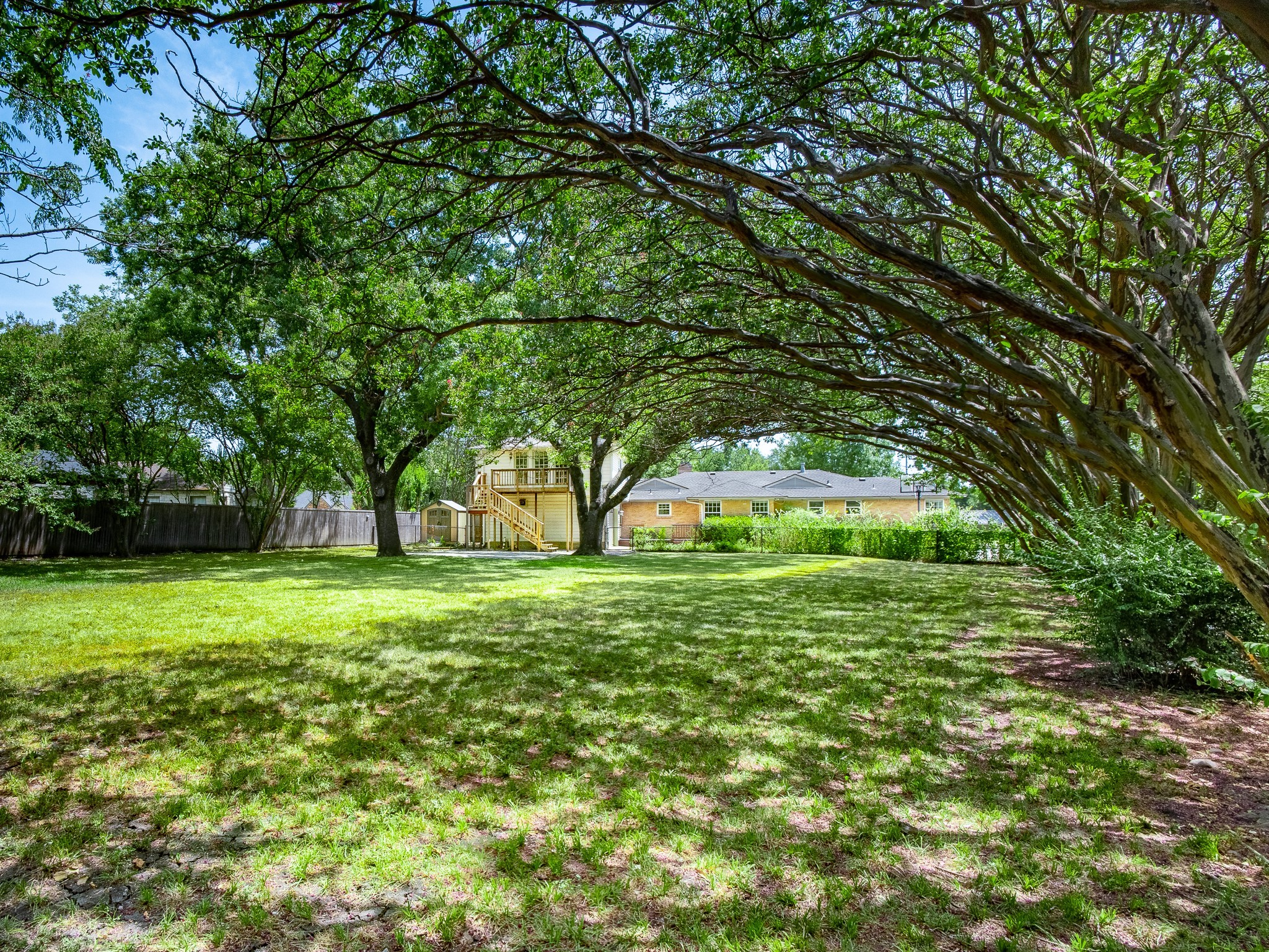 9537 Alta Mira Drive Dallas TX 75218