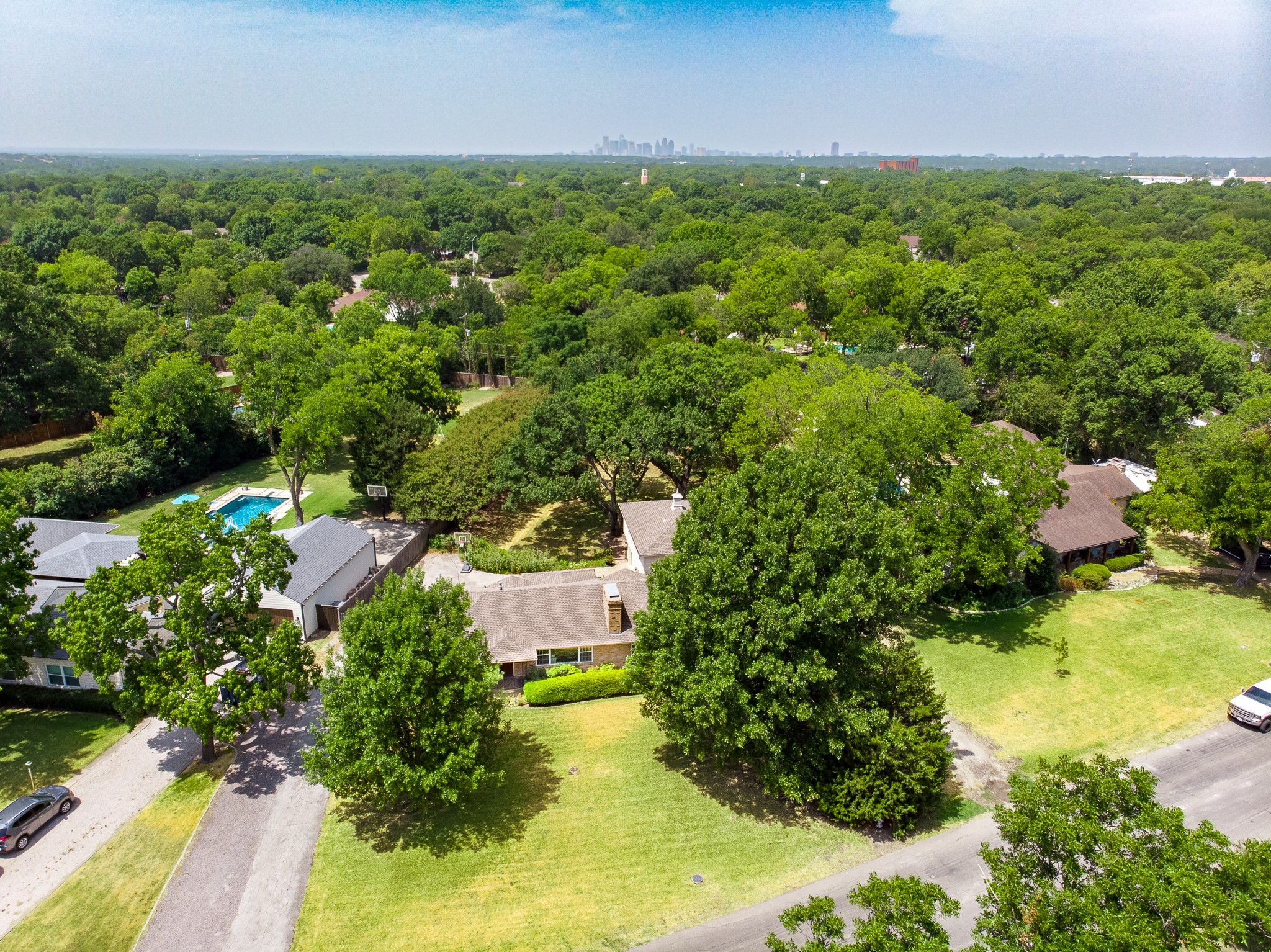 9537 Alta Mira Drive Dallas TX 75218