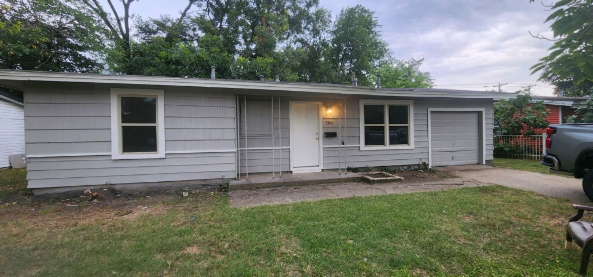 7342 Amy Street Dallas TX 75217
