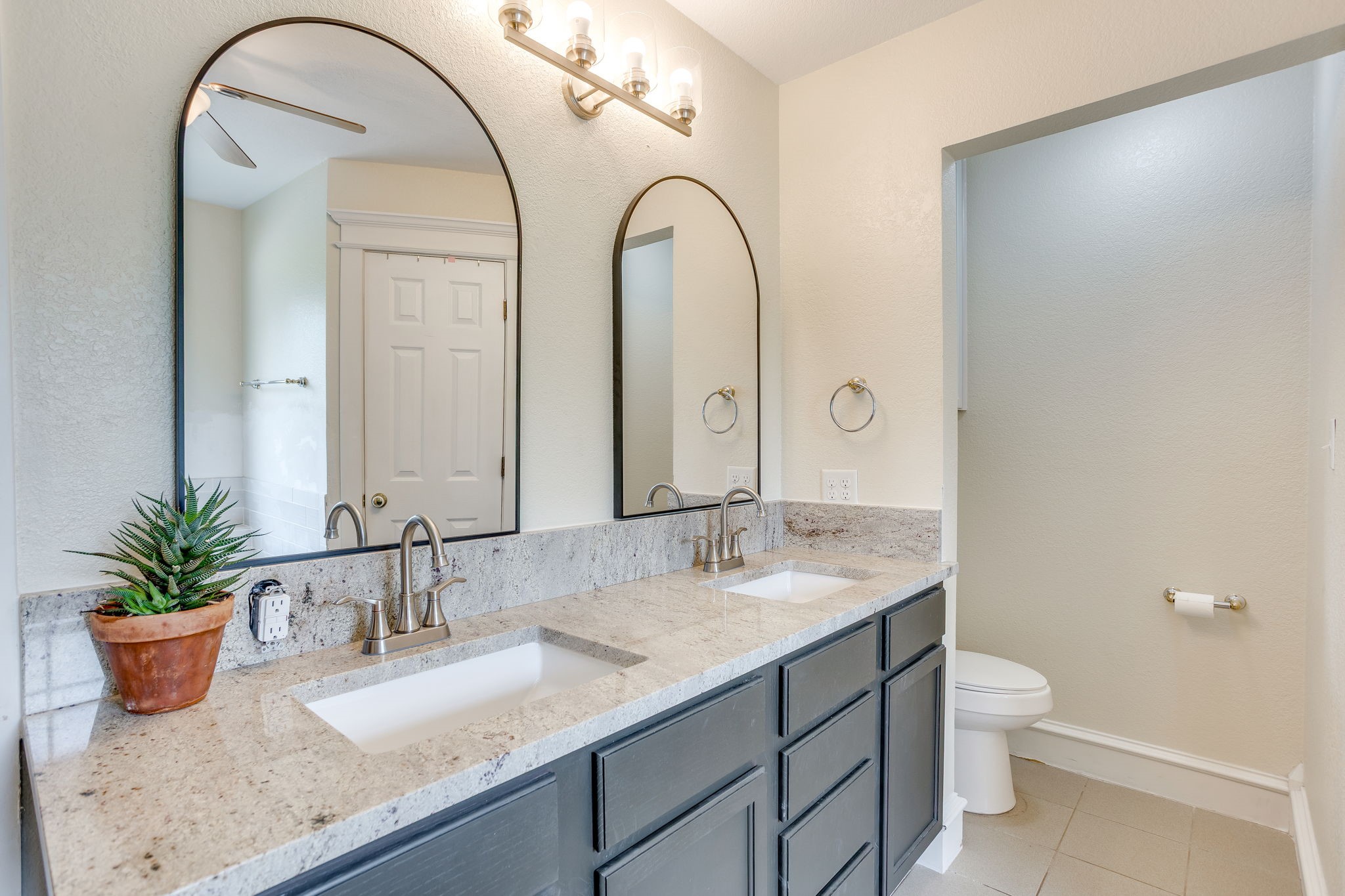 4709 Oak Grove Rendon Road Burleson TX 76028