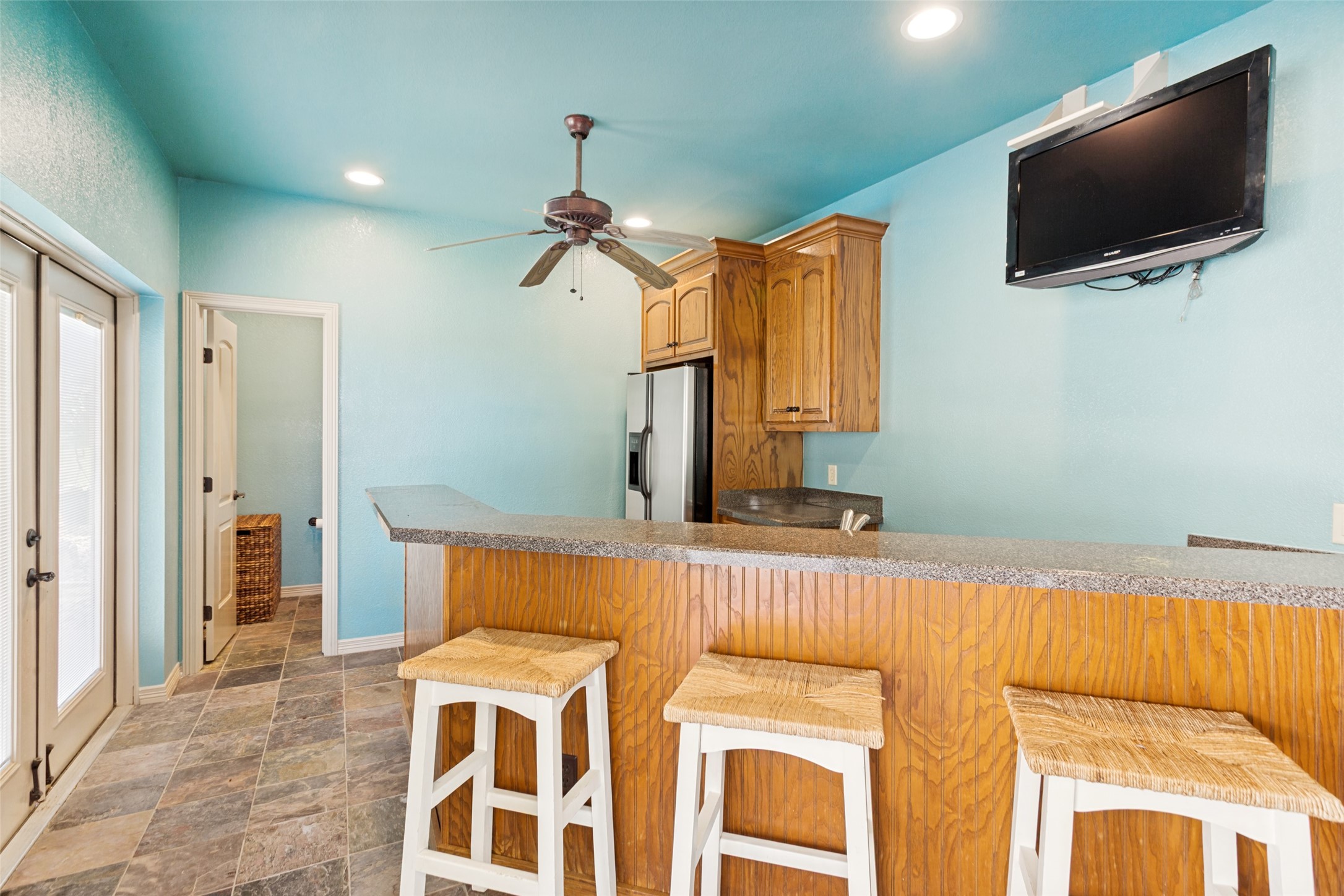 145 Country Vista Circle Burleson TX 76028