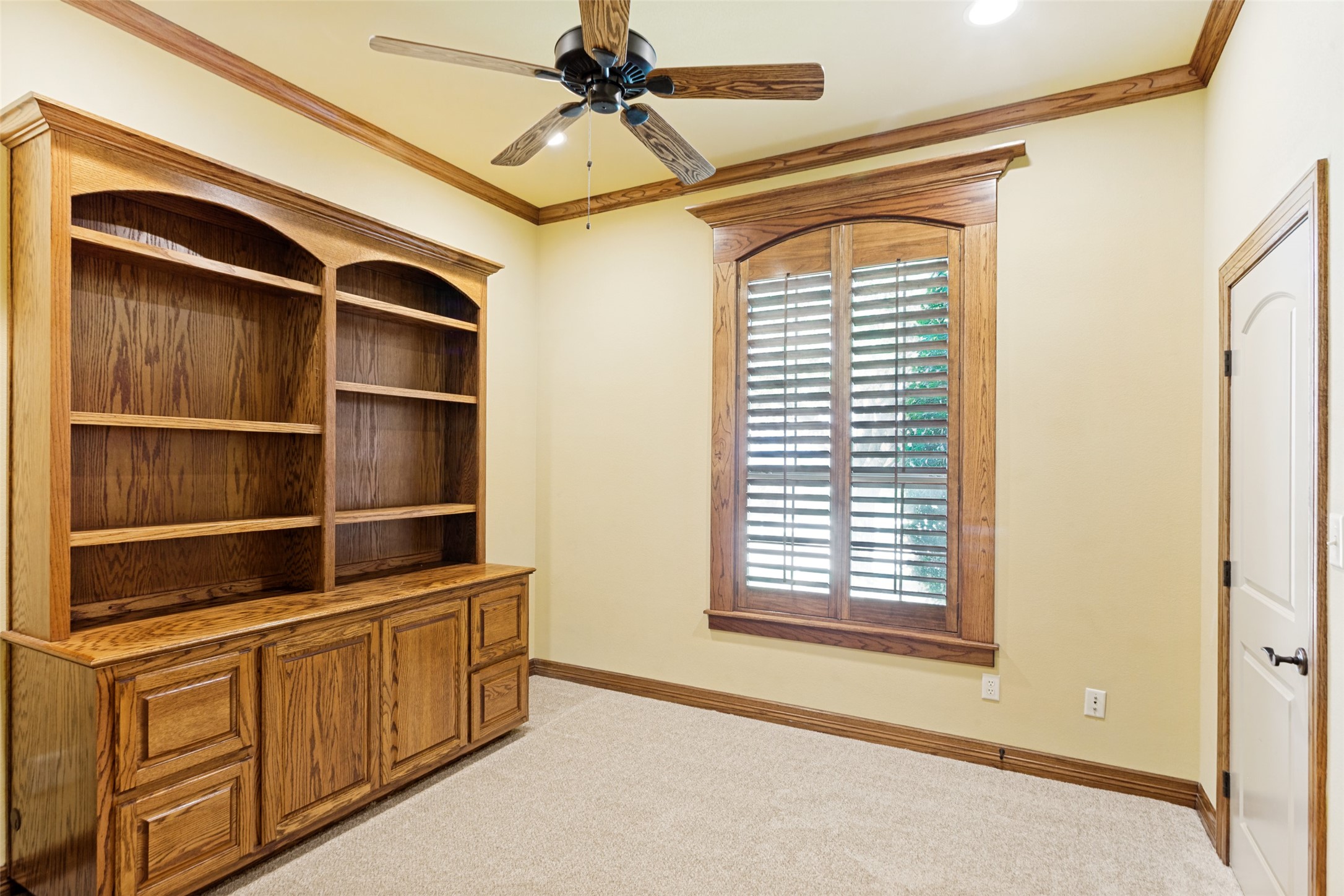145 Country Vista Circle Burleson TX 76028